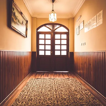 Pasha - Floor Daire *